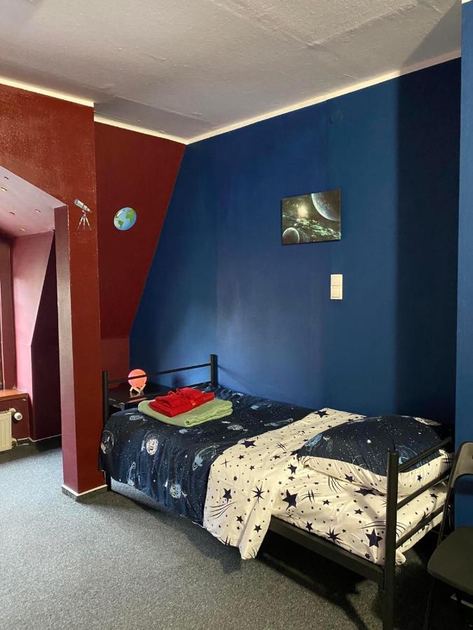 Galaxy Hostel *